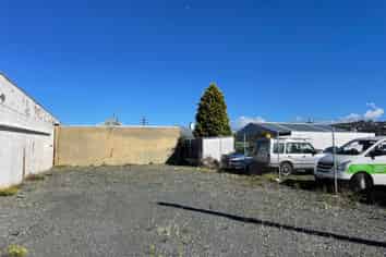 Fenced Yard/Parking South Dunedin 