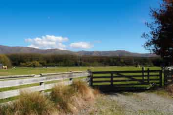 321 Clayton Road, Fairlie