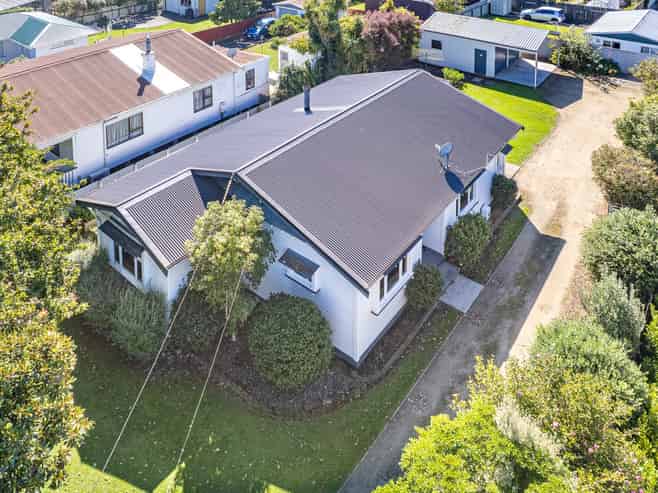 28 Surrey Road, Springvale