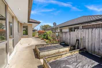 11 North Crest Drive, Onerahi