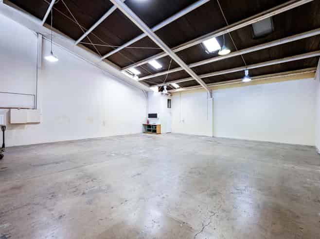 OWNER-OCCUPIER DELIGHT
