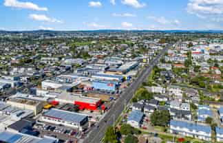 OWNER-OCCUPIER DELIGHT
