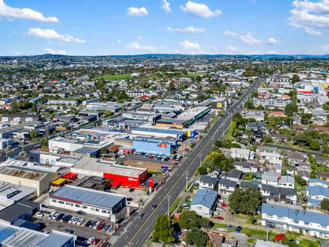 OWNER-OCCUPIER DELIGHT
