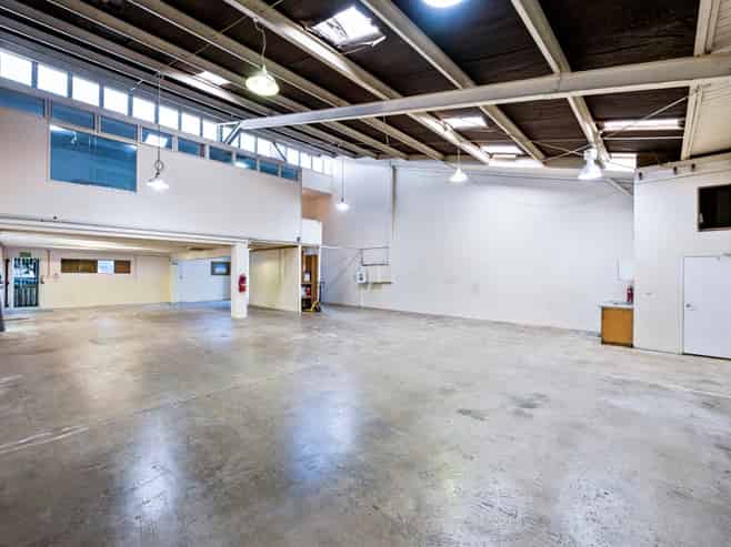 OWNER-OCCUPIER DELIGHT
