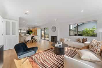 30 Vinewood Drive, Albany