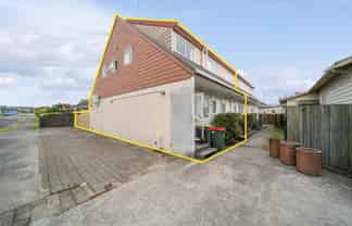 1-3, 35 Malfroy Road, Victoria