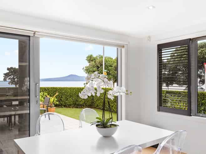 1A The Parade, Saint Heliers