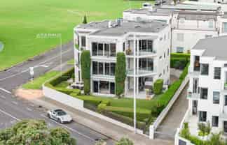 1A The Parade, Saint Heliers