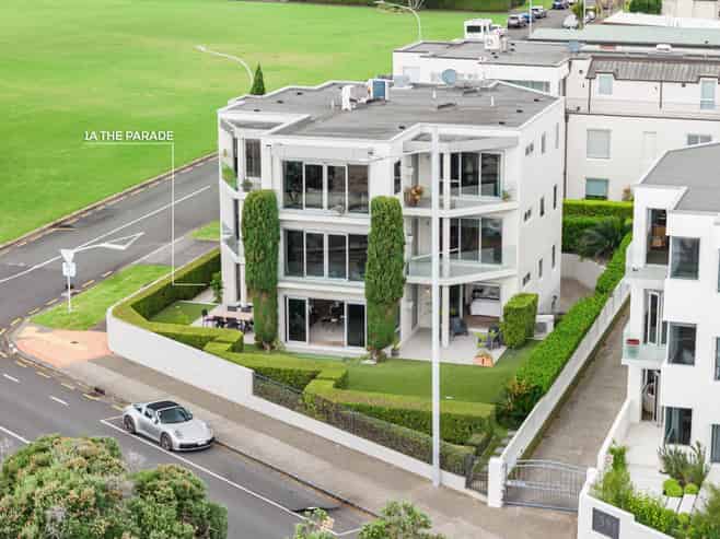 1A The Parade, Saint Heliers