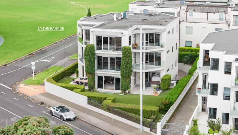 1A The Parade, Saint Heliers