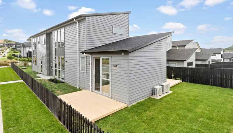2  Kotuitui Drive, Wainui