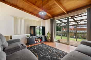 35 Waverley Street, Onerahi