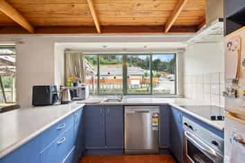 35 Waverley Street, Onerahi