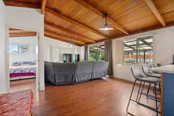 35 Waverley Street, Onerahi