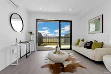 9/17 Barneys Farm Road, Clendon Park