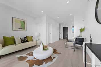 9/17 Barneys Farm Road, Clendon Park