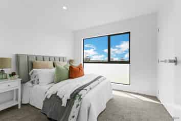 9/17 Barneys Farm Road, Clendon Park