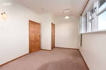 9 Prospect Bank, Wakari