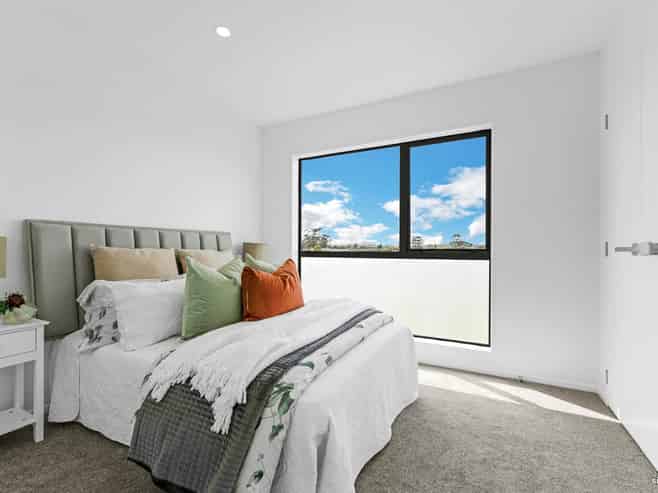14/17 Barneys Farm Road, Clendon Park