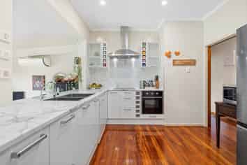 39 Lovatt Crescent, Kensington