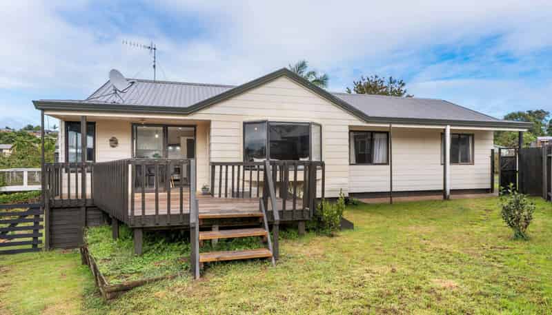 15 Ferndown Close, Brookfield