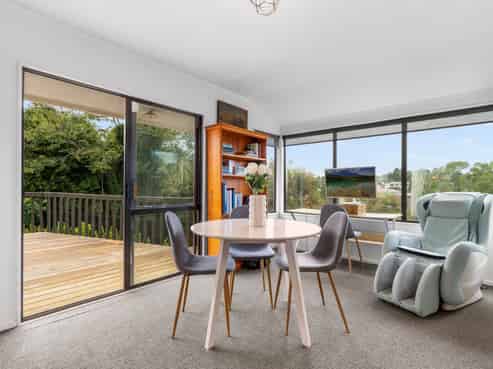 15 Ferndown Close, Brookfield