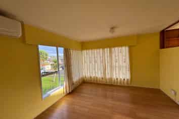 1/6 Hedge Row, Sunnyhills
