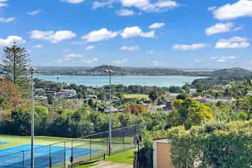 11/160 Kepa Road, Orakei