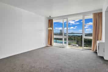 11/160 Kepa Road, Orakei