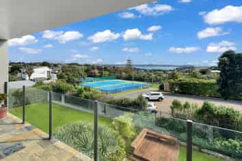 11/160 Kepa Road, Orakei