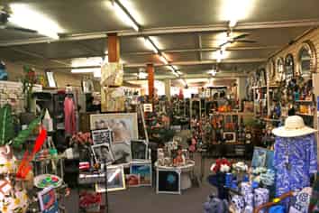 HIGH-PROFILE MULTI-INCOME STREAM INVESTMENT
