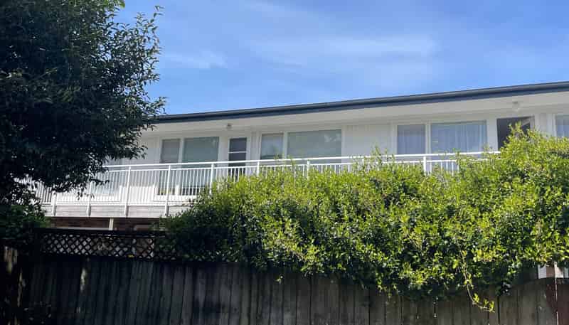 6/ Lancing Road, Sandringham