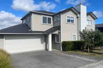 8 Seafort Lane, Millwater