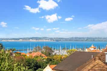 28 Midshipman Court, Gulf Harbour