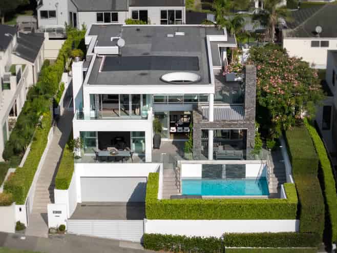 21 Benbow Street, Saint Heliers