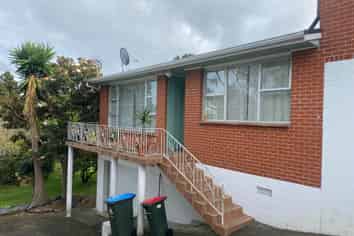 26B Bel Air Drive, Hillsborough