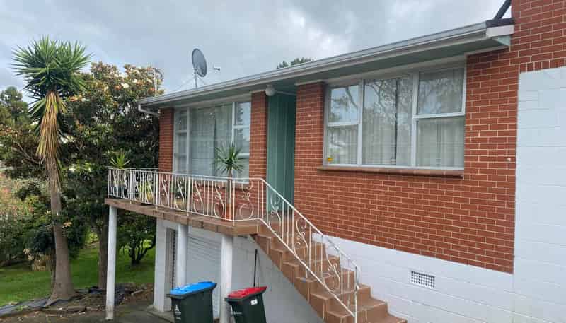  Bel Air Drive, Hillsborough