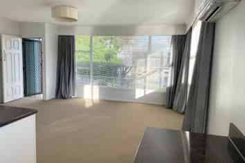 26B Bel Air Drive, Hillsborough