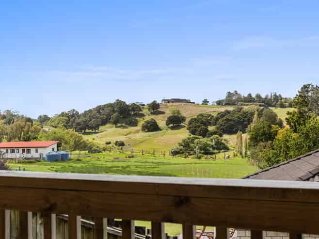 28 Astrid Lane, Wellsford