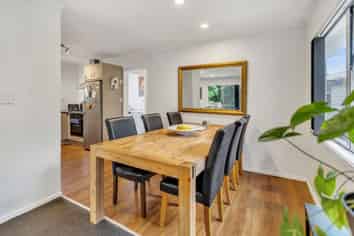 28 Blomfield Street , Pukehangi