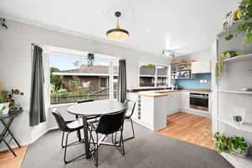 39 Sheridan Crescent, Cambridge