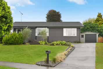 39 Sheridan Crescent, Cambridge