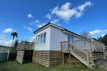 64 Hurndall Street East, Maungaturoto