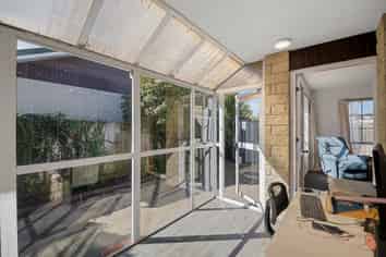 2/12 Lagan Street, Belfast