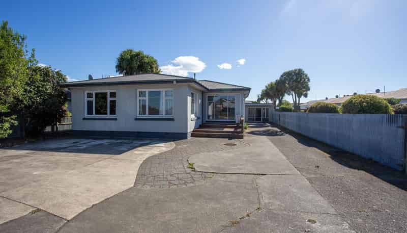 74 Springs Road, Hornby