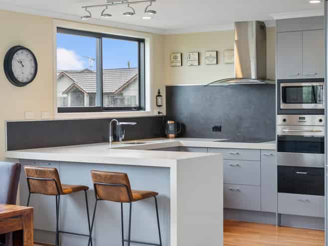 17 Blakewell Place, Beachlands