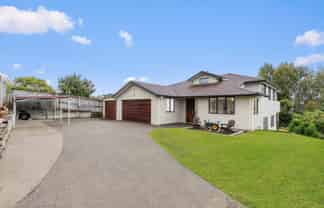 17 Blakewell Place, Beachlands