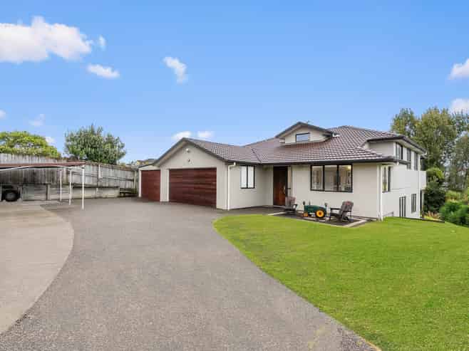 17 Blakewell Place, Beachlands