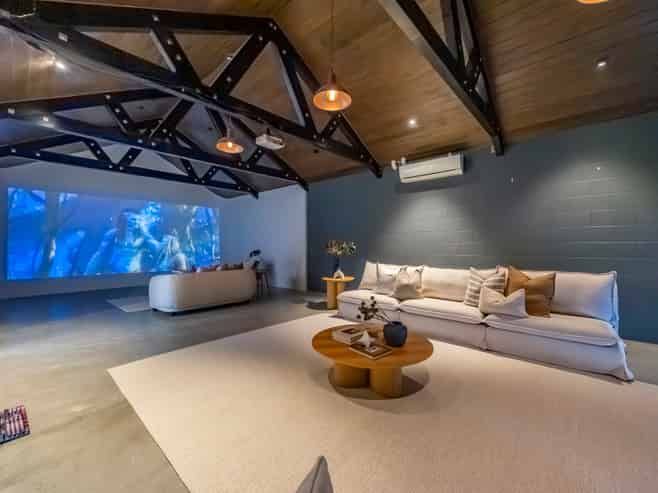 81 Tahapa Crescent, Meadowbank