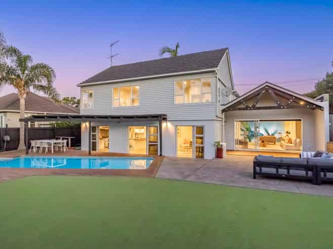 81 Tahapa Crescent, Meadowbank